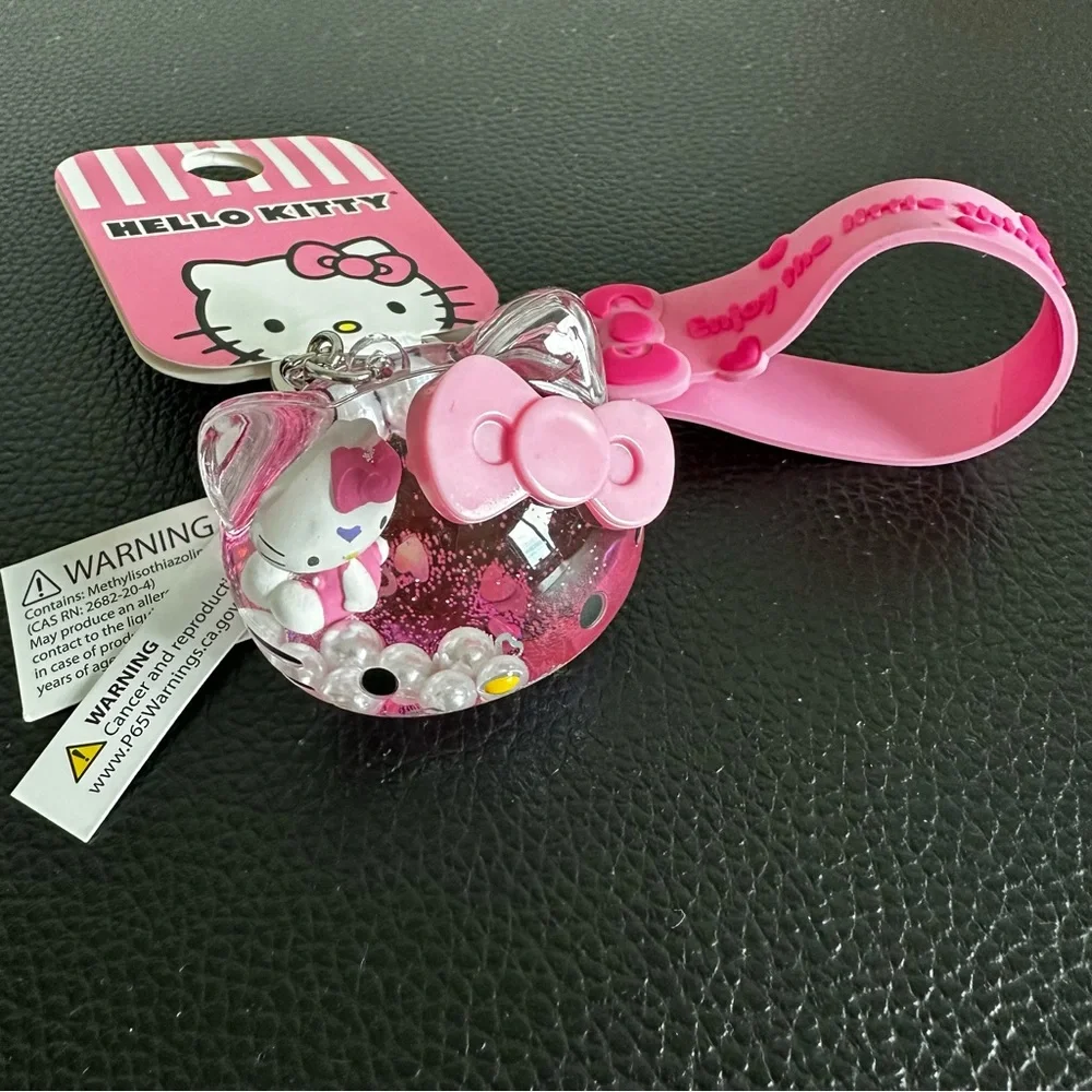 Hello Kitty Floating Kitty Liquid Key Chain
